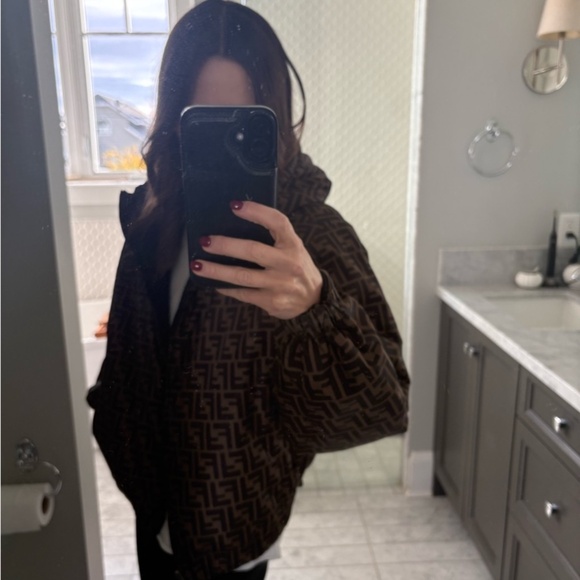 Fendi x Kway Reversible Kids Nylon Bomber with Hood - Picture 7 of 10